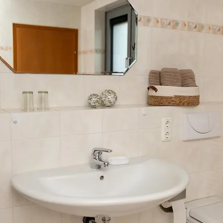 Ida Hébergement de vacances *